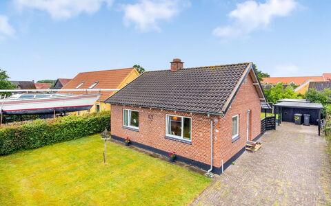 Kirsi - from the Sea: Herbe, Prairie, Lot Terre, Chalet, Zone Rurale, Prairie, Batiments Jardin, Jardin, Cabanon