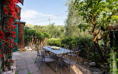 La Bouganville - Rustico con Giardino