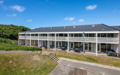 Jari - 200M from the Sea: Maison, Domicile, Toit, Chalet, Lot Terre, Biens, Ferme, Village, Ferme