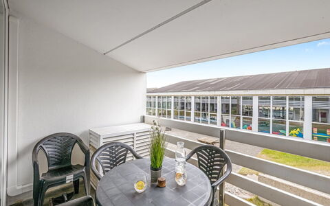 Jari - 200M from the Sea: Maison, Domicile, Toit, Chalet, Lot Terre, Biens, Ferme, Village, Ferme