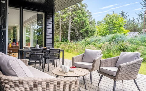Jonas - from the Sea: Maison, Domicile, Toit, Chalet, Biens, Aménagement Paysager, Batiments Jardin, Siding, Ferme