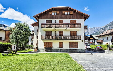 Bormio 16: Balcon, Villa