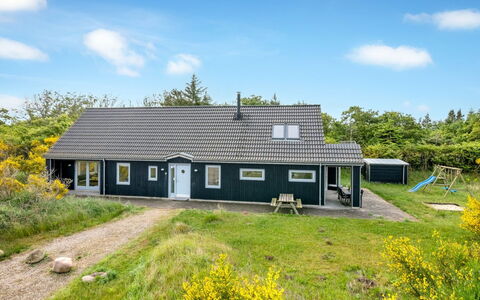 Gerret - 200M to the Fjord: Maison, Toit, Domicile, Chalet, Cabanon, Batiments Jardin, Siding, Cour, Cabane En Rondins, Cabane
