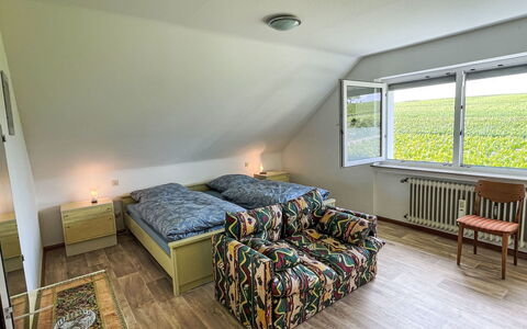 Weinbergblick: Bois, Meubles, Sol, Sol, Design Intérieur, Domicile, Pièce, Chambre, Lit, Dur
