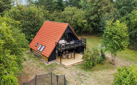 Sunna - 1Km from the Sea: Toit, Maison, Lot Terre, Domicile, Chalet, Biens, Batiments Jardin, Ombre, Cabane En Rondins, Aménagement Paysager