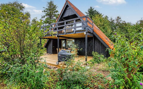 Sunna - 1Km from the Sea: Toit, Maison, Lot Terre, Domicile, Chalet, Biens, Batiments Jardin, Ombre, Cabane En Rondins, Aménagement Paysager
