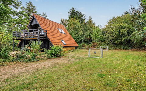 Sunna - 1Km from the Sea: Toit, Maison, Lot Terre, Domicile, Chalet, Biens, Batiments Jardin, Ombre, Cabane En Rondins, Aménagement Paysager