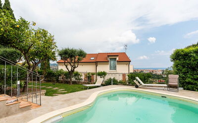 Borghetto Santo Spirito 603: Piscine, Zone Résidentielle, Biens, Jardin, Aménagement Paysager, Recours, Eco Hôtel, Cour, Villa, Hacienda