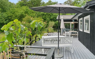 Nette - 100M from the Sea