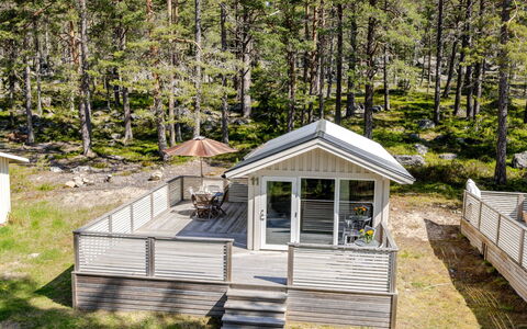 Hölick Minichalet Plus 7: Bois, Chalet, Domicile, Maison, Porte, Cabane En Rondins, Porche, Batiments Jardin, Plate-Forme, Siding