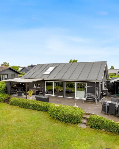 Adser - 300M from the Sea