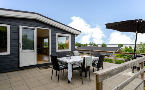 Gyda - 350M from the Sea: Maison, Toit, Domicile, Chalet, Biens, Ferme, Villa, Porche, Siding