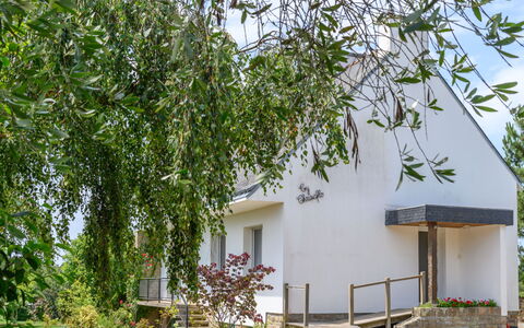 Chrisaflo: Arbuste, Brindille, Chalet, Jardin, Biens, Ombre, Cour, Arrière-Cour, Aménagement Paysager, Ferme