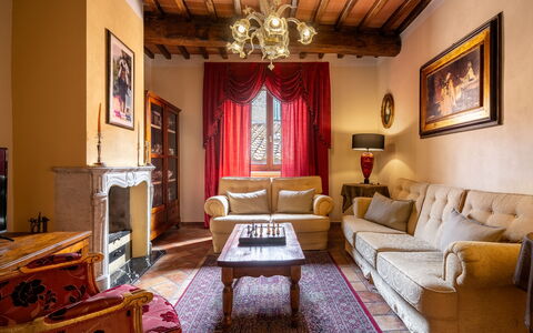 Portanuova Home, Colle Val D'elsa: Meubles, Design Intérieur, Mur, Bois, Sol, Sol, Canapé, Pièce, Éclairage, Salon