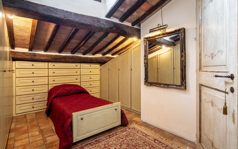 Portanuova Home, Colle Val D'elsa: Mur, Sol, Design Intérieur, Bois, Sol, Plafond, Chambre, Meubles, Lit, Pièce