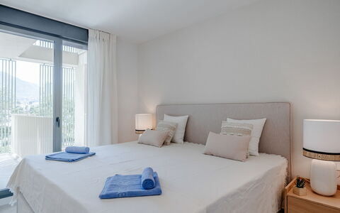 Nerva: Lit, Meubles, Chambre, Design Intérieur, Literie, Mur, Drap De Lit, Linge, Bois, Sol