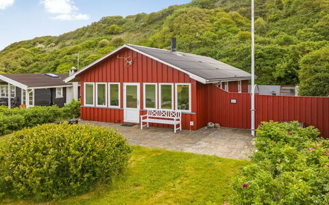 Blia - 120M to the Fjord: Biens, Ombre, Allée, Ferme