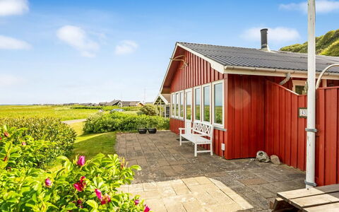 Blia - 120M to the Fjord: Biens, Ombre, Allée, Ferme