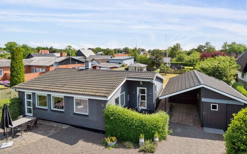 Dreng - 250M from the Sea: Biens, Ombre, Allée, Ferme