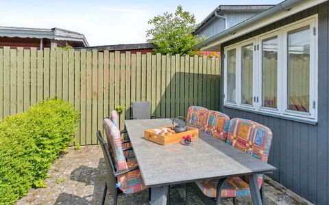 Dreng - 250M from the Sea: Biens, Ombre, Allée, Ferme