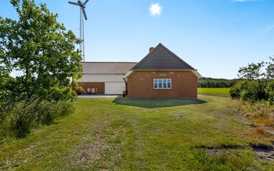 Rahild - 10Km from the Sea