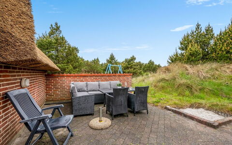 Thiodver - 850M from the Sea: Meubles, Mobilier De Jardin, Toit, Chaise, Lot Terre, Chalet, Tableau De Plein Air, Jardin, Biens, Cour