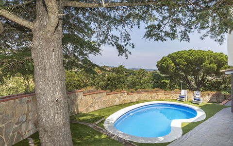Julilou: Hacienda, Recours, Hôtel