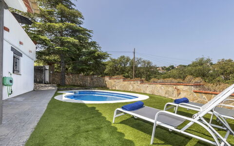 Julilou: Hacienda, Recours, Hôtel