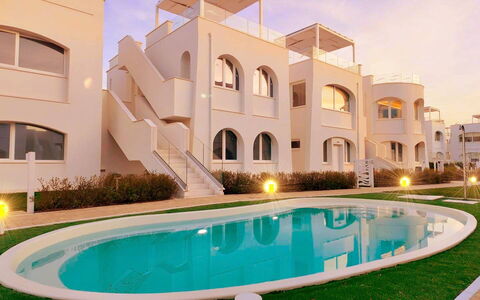Brezza Costa Conero: Domicile, Appartement, Recours, Hôtel, Villa, Hacienda, Hôtel Boutique, Piscine, Balcon