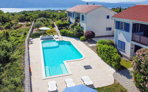 Krk Krk 709: Recours, Piscine, Chalet, Biens, Eco Hôtel, Villa, Hôtel, Ville Resort, Tropiques, Ferme