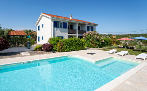 Krk Krk 710: Bleu, Piscine, Maison, Domicile, Recours, Biens, Ferme, Eco Hôtel, Villa, Aménagement Paysager