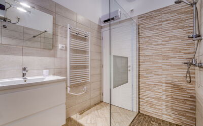 Logement:&nbsp;Wabi Sabi Resort 2 710.3
