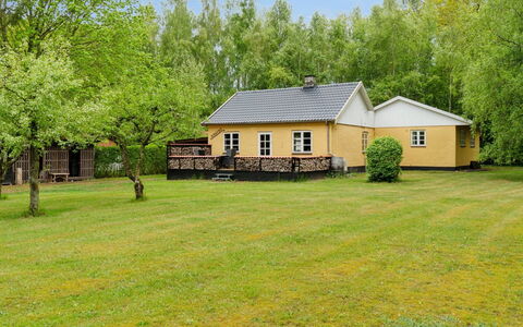 Andri - 1.5Km from the Sea: Appartement, Condominium, Biens, Balcon, Villa, Hôtel