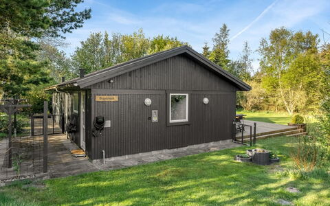 Eine - from the Sea: Herbe, Prairie, Lot Terre, Chalet, Zone Rurale, Prairie, Batiments Jardin, Jardin, Cabanon
