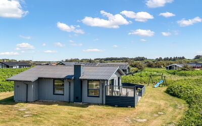 Iiris - 200M from the Sea