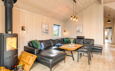 Bernadine - 500M from the Sea
