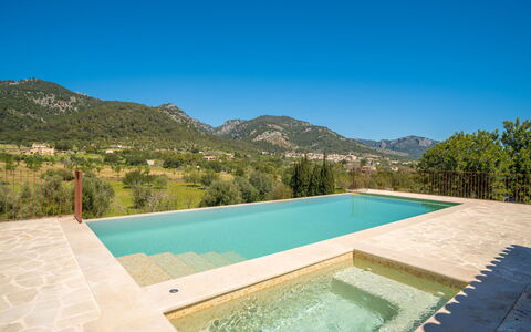 Petit Can Garcia: Piscine, Colline, Chaîne De Montagnes, Crête, Recours, Eco Hôtel, Thermes, Caractéristique De L'Eau, Tuile, Hacienda