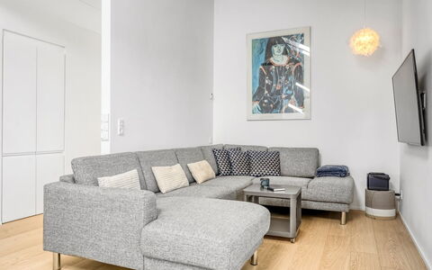 Merve - 250M from the Sea: Canapé, Design Intérieur, Salon, Meubles, Sol, Appartement, Throw Pillow