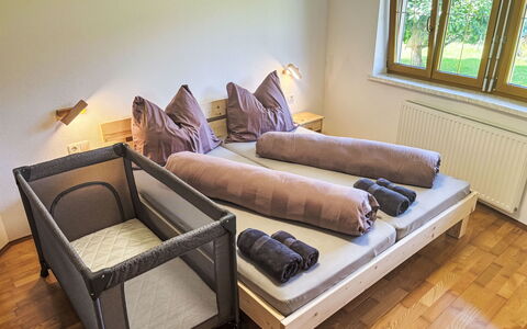 Panoramablick: Meubles, Bois, Design Intérieur, Lit, Chambre, Textile, Sol, Sol, Literie, Éclairage