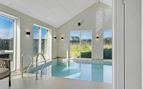 Konrad - from the Sea: Plafond, Design Intérieur, Sol, Sol, Piscine, Daylighting, Luminaire, Hôtel, Recours, Villa