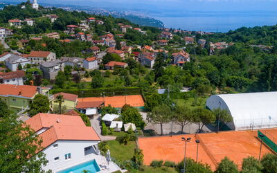 Villa Luni