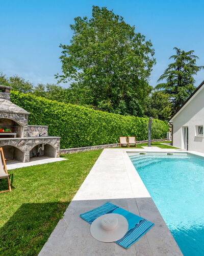 Villa Luni