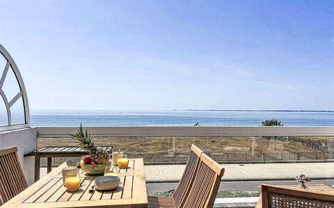 Madavoar: Meubles, Chaise, Mer, Océan, Ombre, Dur, Recours, Tache De Bois, Mobilier De Jardin, Plate-Forme