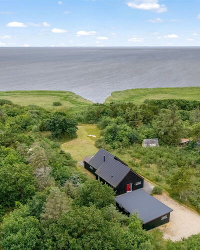 Gadde - 100M to the Fjord