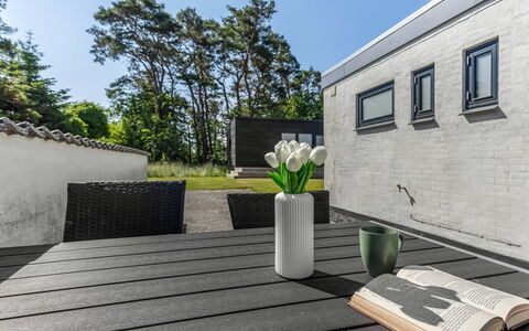 Anabel - 600M from the Sea: Bois, Domicile, Porche, Plate-Forme, Dur, Toit, Tache De Bois, Parquet, Eco Hôtel