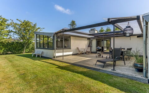 Anabel - 600M from the Sea: Bois, Domicile, Porche, Plate-Forme, Dur, Toit, Tache De Bois, Parquet, Eco Hôtel
