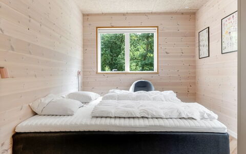 Vilppu - 900M from the Sea: Bois, Chambre, Plafond, Cadre De Lit, Lit, Literie, Drap De Lit, Dur, Pièce, Planche