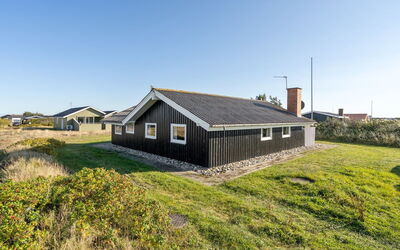 Gritt - 400M from the Sea