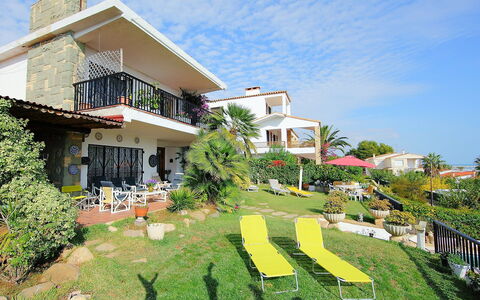 Torre Yato: Propriété, Maison, Bâtiment, Immobilier, Zone Résidentielle, Domicile, Architecture, Biens, Recours, Villa