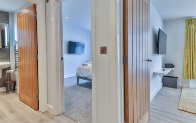 Belle House, Apt 2